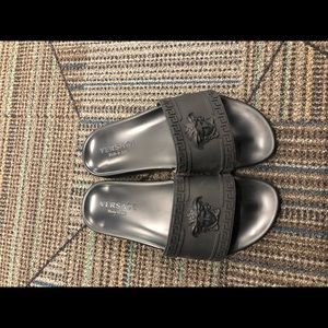 Versace slides, black